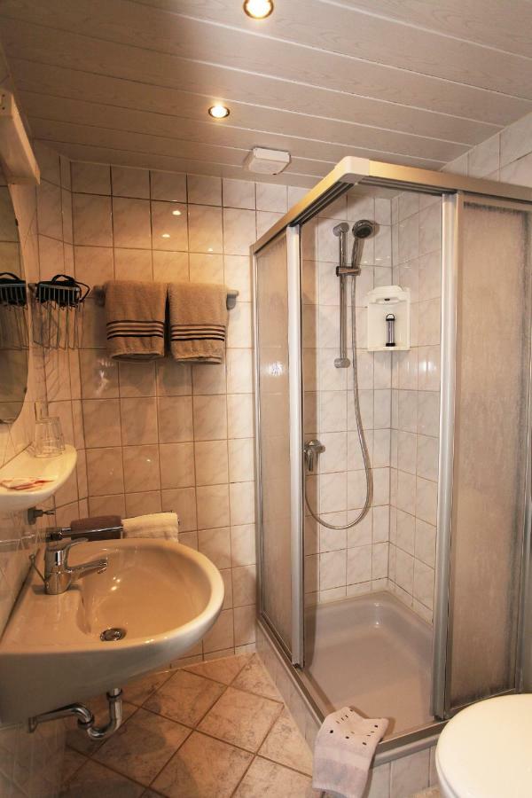 Hotel Garni Haus Dithmarschen Elpersbüttel Eksteriør billede